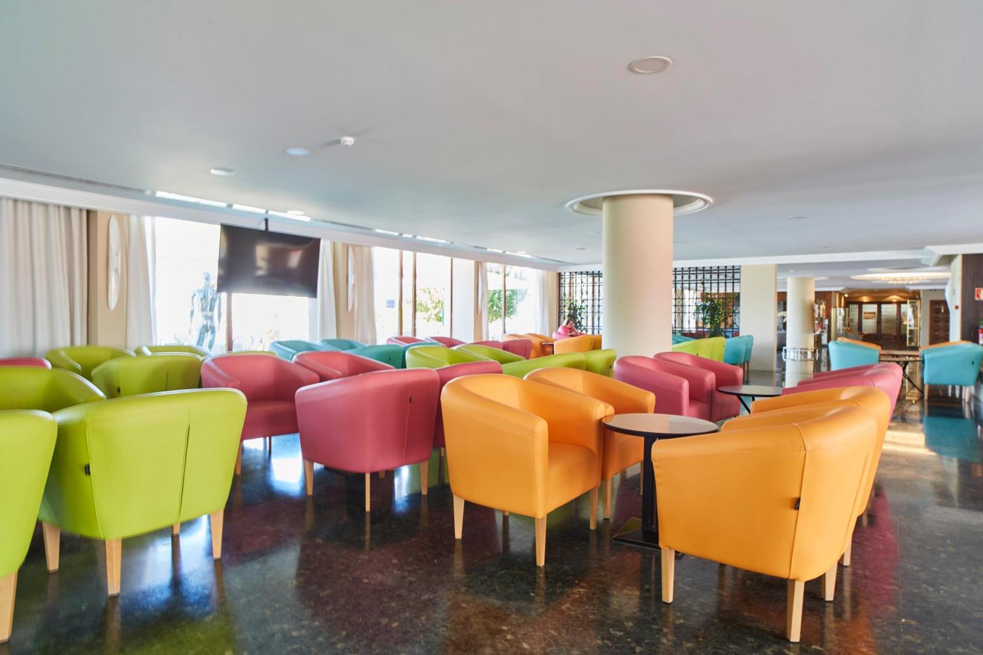 Hotel Arenal Sant Antoni de Portmany Exterior foto