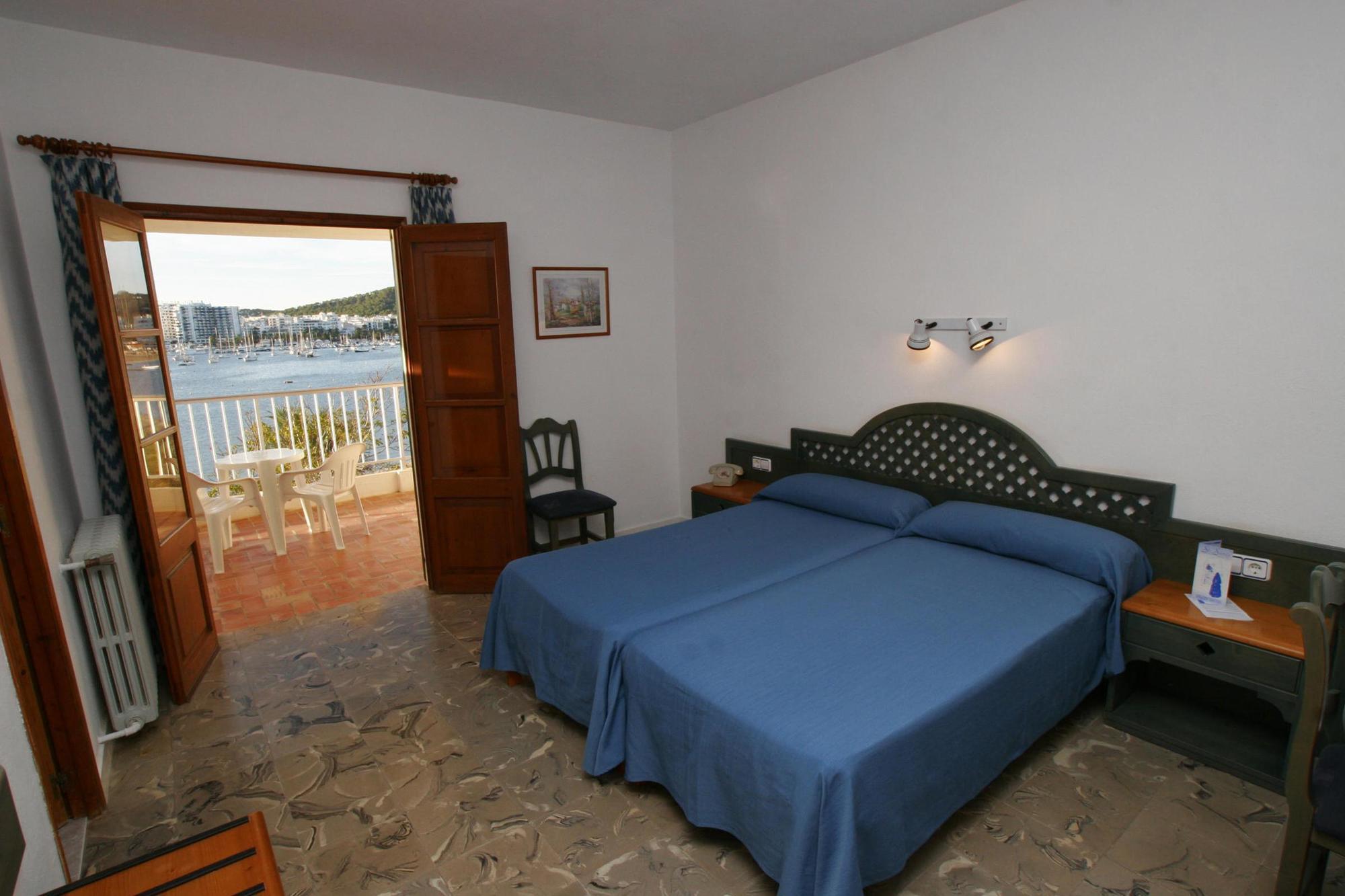Hotel Arenal Sant Antoni de Portmany Exterior foto