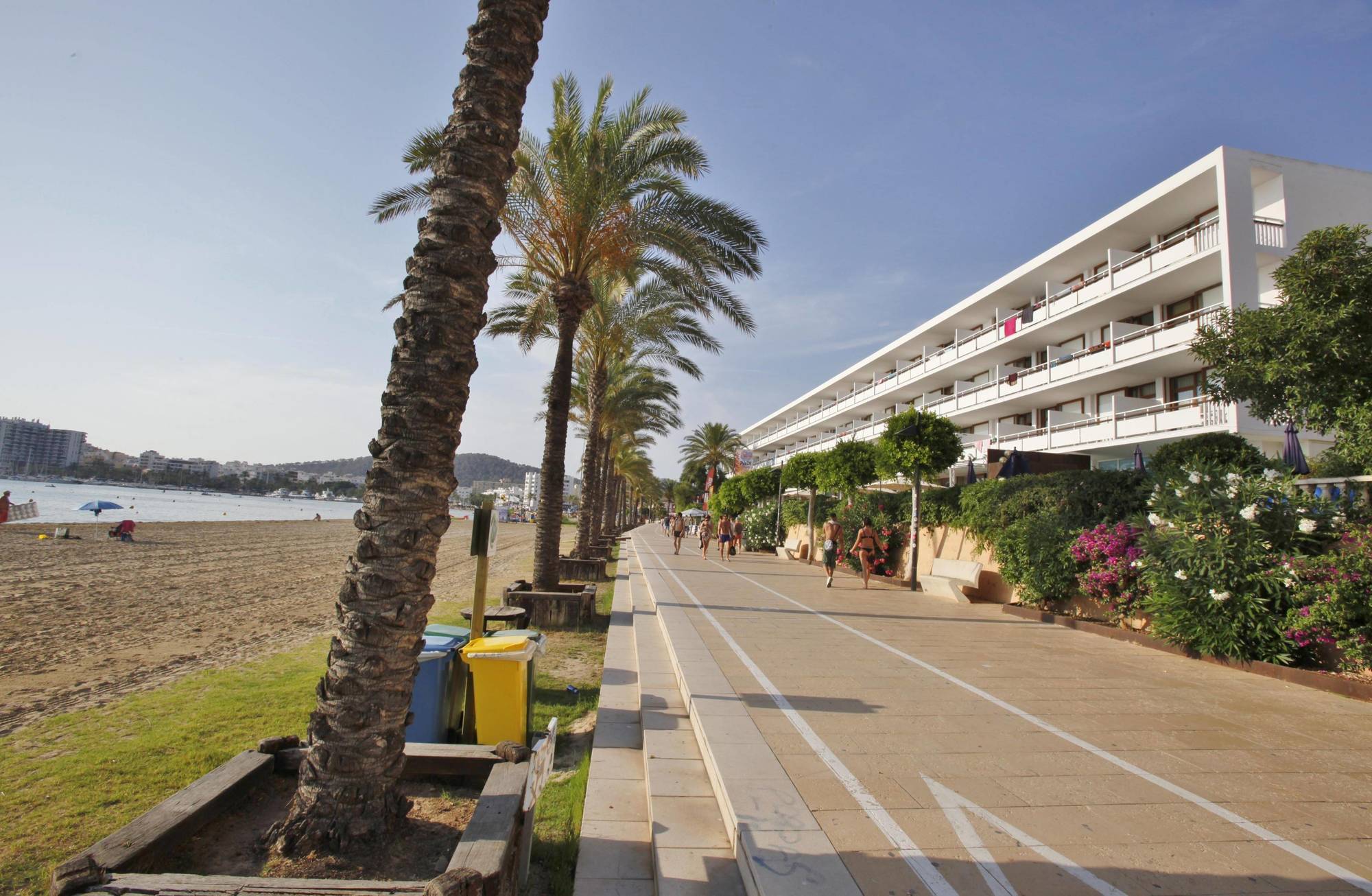 Hotel Arenal Sant Antoni de Portmany Exterior foto
