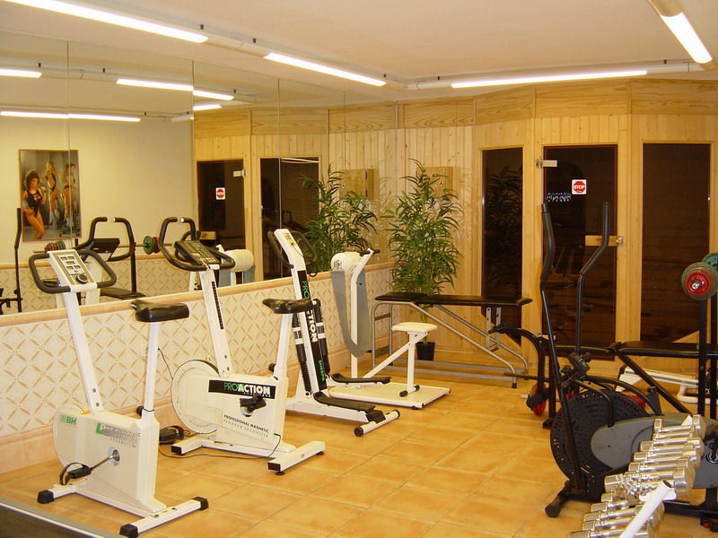 Hotel Arenal Sant Antoni de Portmany Exterior foto